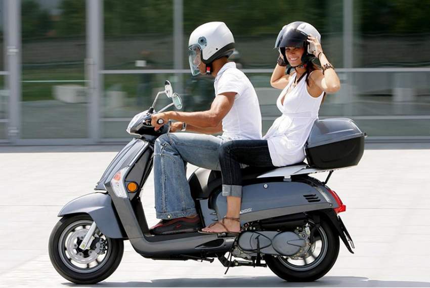 Rent a scooter on the island of Lošinj