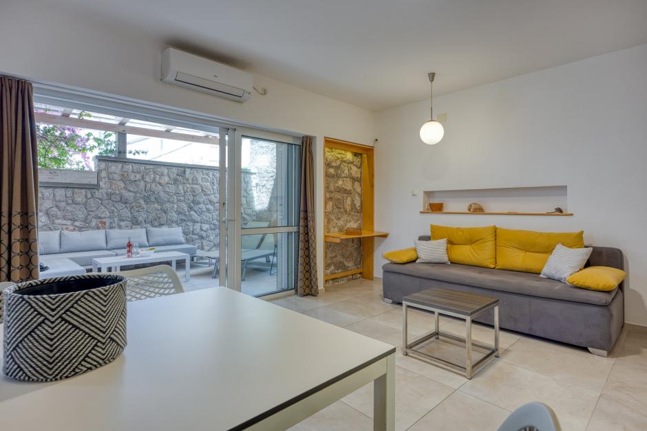 Apartment Iris 1, charming apartment near the center, Mali Lošinj