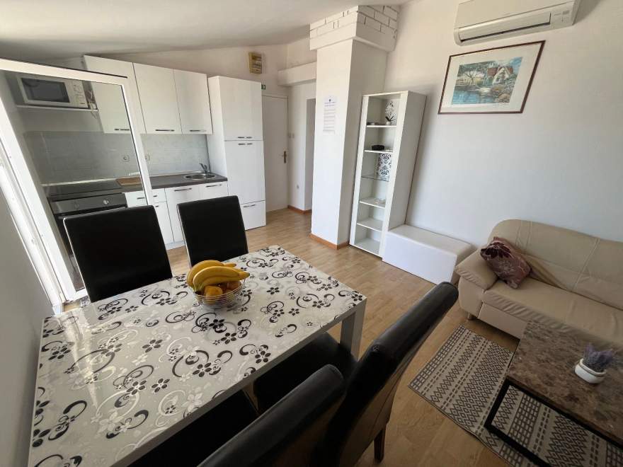 Apartment Karolina 5 – 4 persons, sea view, close to the beach, Mali Lošinj – 13