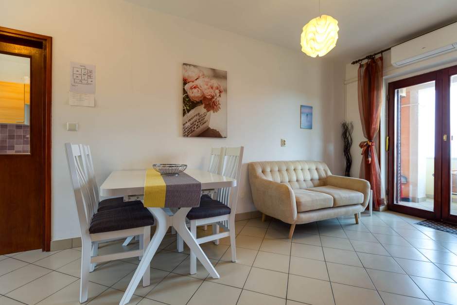 Appartamento Lara 1 vacanza perfetta al mare a Lussinpiccolo