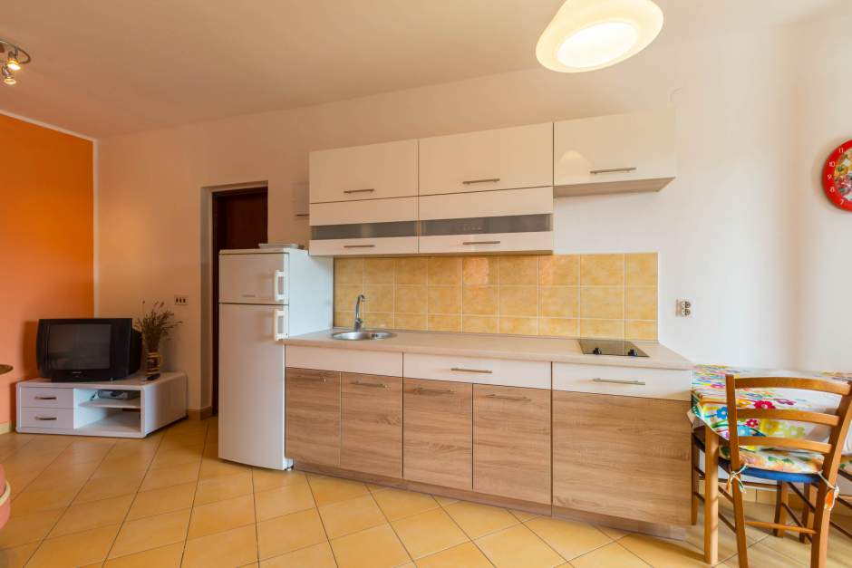 Apartment Lara 2  with terrace for relaxation in Mali Lošinj