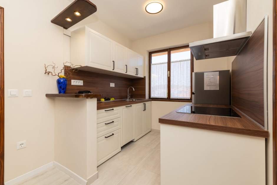 Apartment Lejla 1 Mali Lošinj, two bedroom apartment for 4 persons with romantic terrace and sea vie