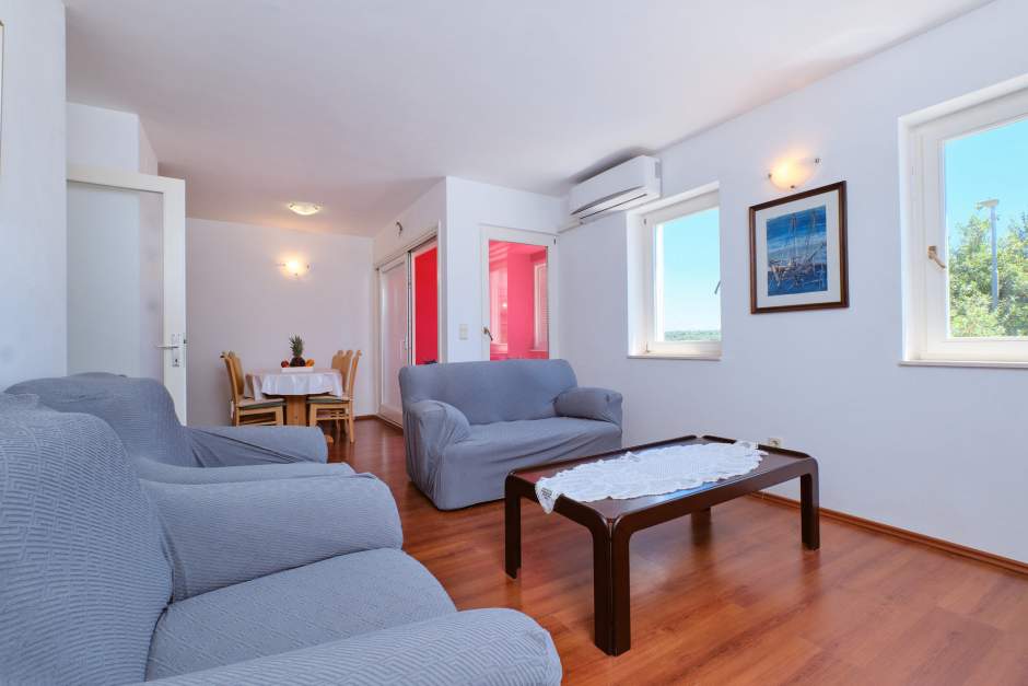 Ferienwohnung Mia 1, komfortable Unterkunft für 5 Personen, Veli Losinj