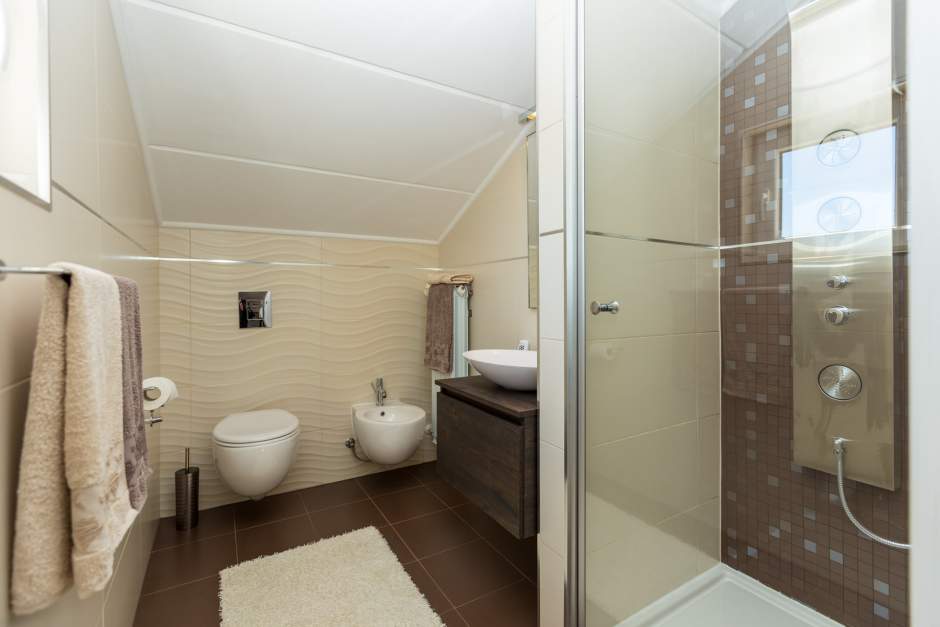 Apartment Milica 2 comfortable accommodation near the sea, Mali Lošinj