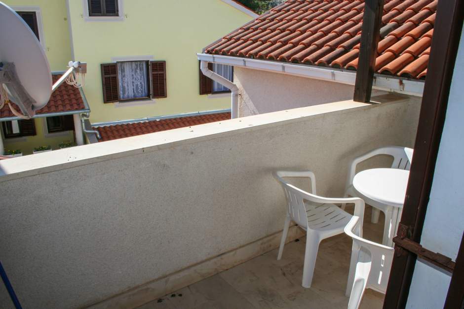 Apartment Milica 2 comfortable accommodation near the sea, Mali Lošinj