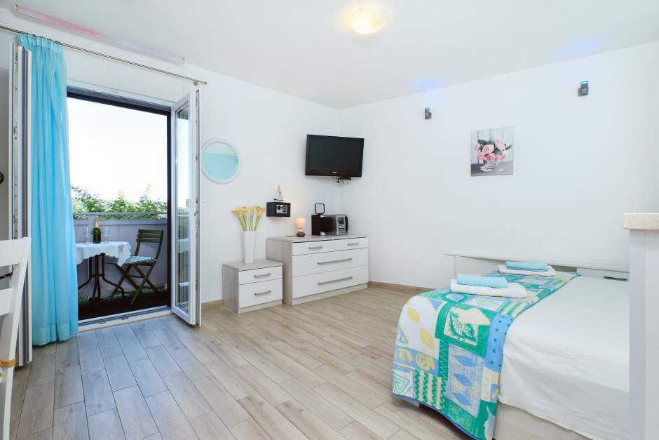 Apartma Sandra 2 balkon s pogledom na morje, Mali Lošinj