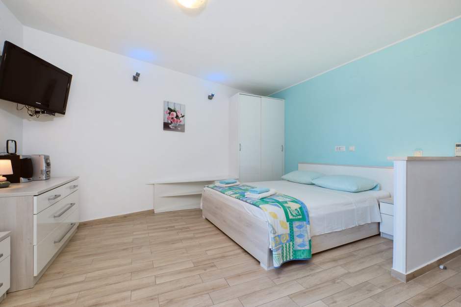 Apartma Sandra 2 balkon s pogledom na morje, Mali Lošinj