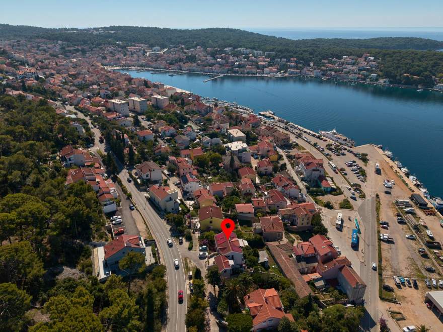 Apartma Sandra 2 balkon s pogledom na morje, Mali Lošinj