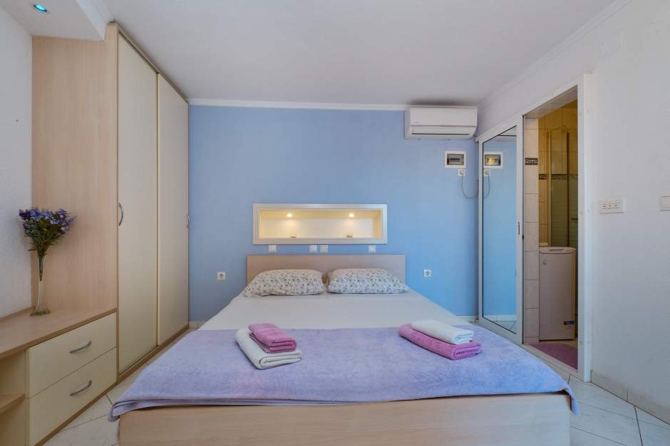 Apartment Sandra 1 near Kadin beach, for two people, Mali Lošinj
