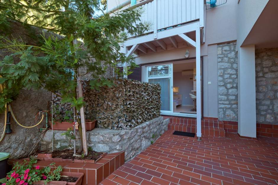 Apartment Sandra 1 near Kadin beach, for two people, Mali Lošinj