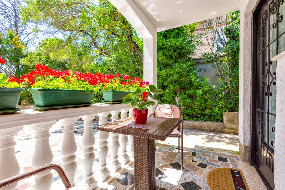 Apartment Sofija 2 peaceful vacation near the sea in Artatore, Lošinj – 11