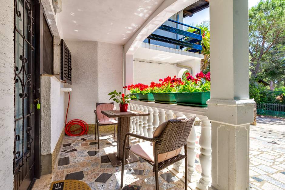 Apartment Sofija 2 peaceful vacation near the sea in Artatore, Lošinj – 14