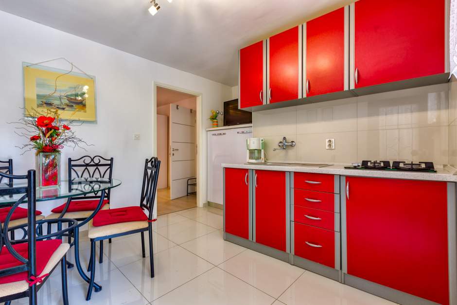 Apartment Sofija 2 peaceful vacation near the sea in Artatore, Lošinj – 4