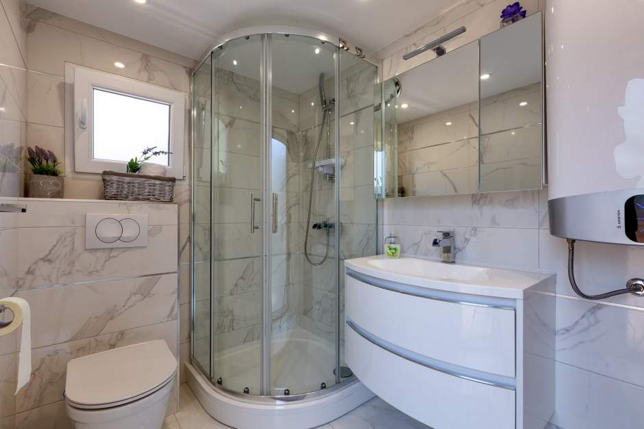 Apartment Sofija 3 a peaceful family retreat in Artatore, Lošinj – 12