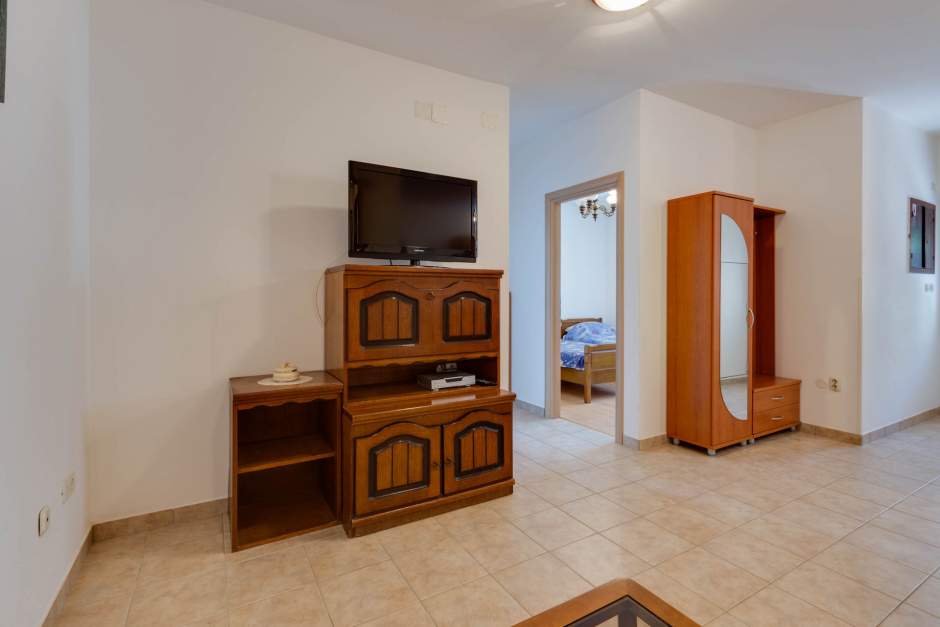 Apartment Anica 2 for 4 people, 260 m to the sea, Mali Lošinj