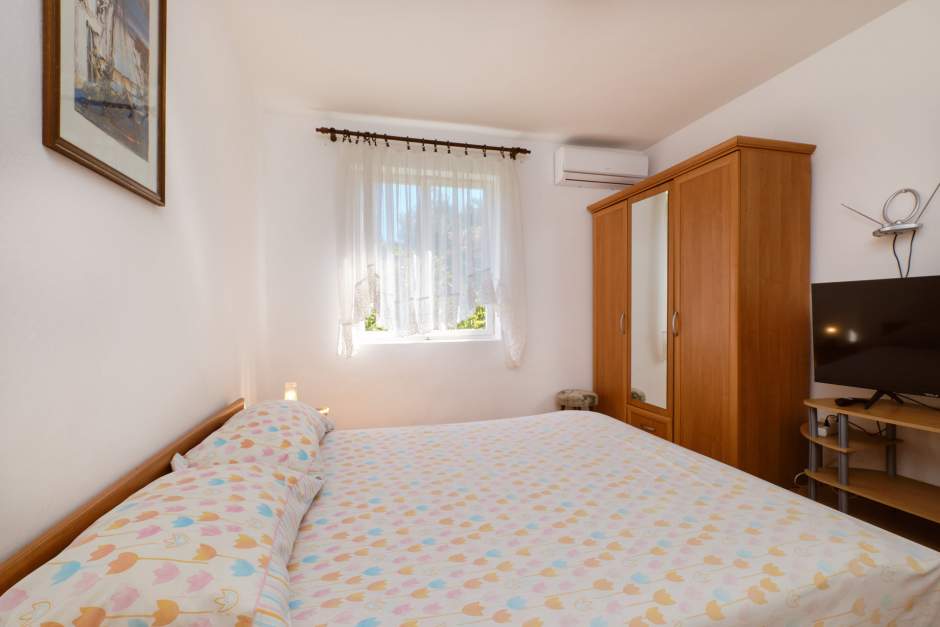 Apartment Diana 1 functional accommodation near the city center Mali Lošinj