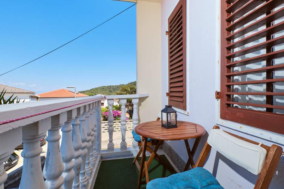 Apartment Diana 1 functional accommodation near the city center Mali Lošinj