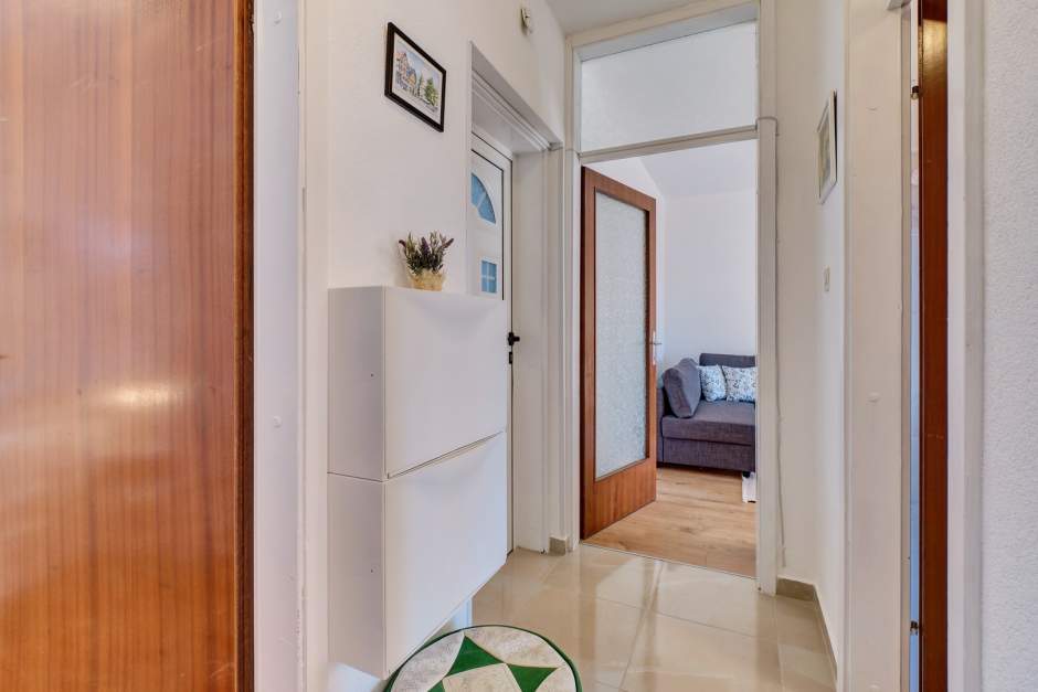 Apartment Blanka 1 vacation in a quiet location for 3 people Mali Lošinj – 12