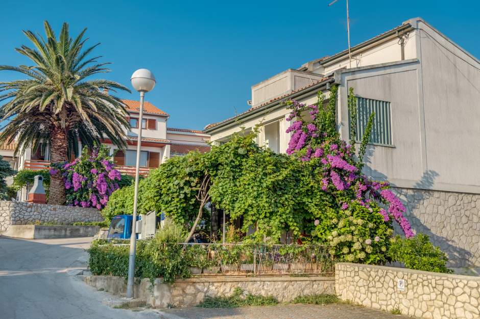 Apartman Saša s terasom – Mali Lošinj (4-6 osoba)