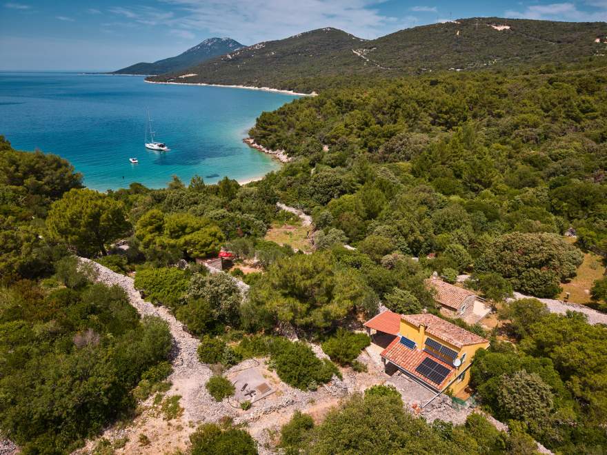 Casa Robinson Studenčić | Una fuga perfetta nella natura per 4 persone