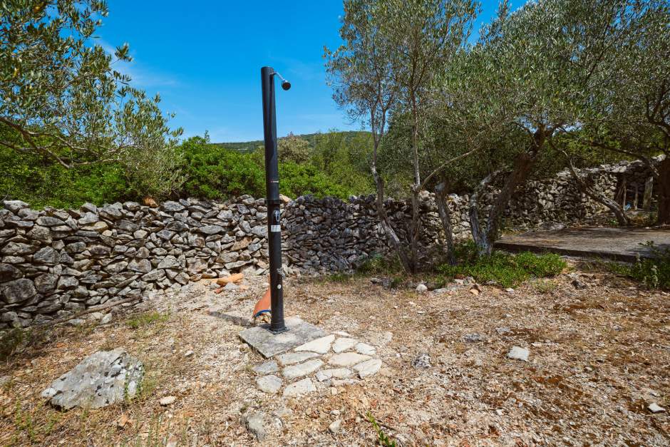 Casa Robinson Studenčić | Una fuga perfetta nella natura per 4 persone