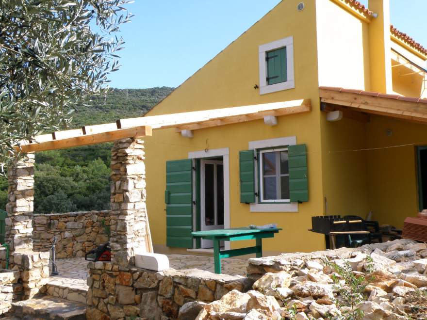 Studenčić Robinson House | Perfect Nature Retreat for 4 People