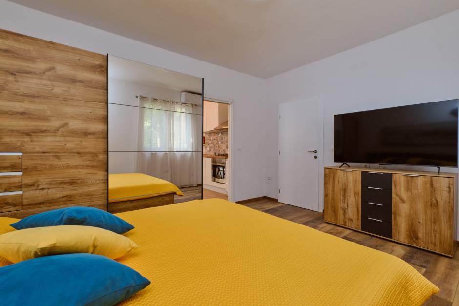 Apartment Deja 1 - Ideal for 3 people, near Čikat - Mali Lošinj, Croatia