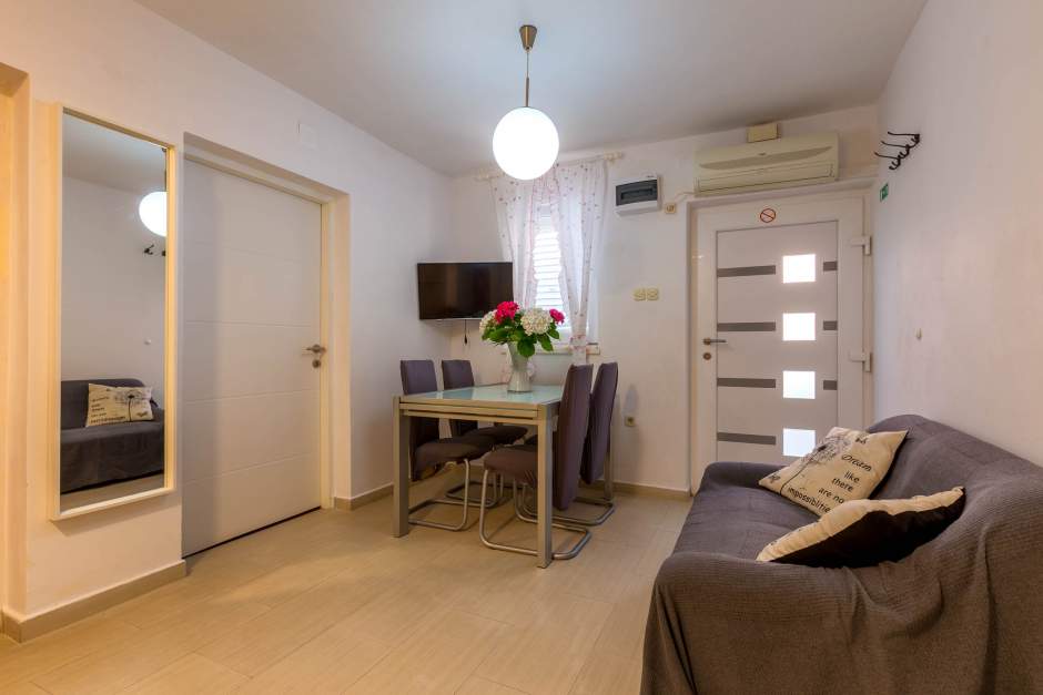 Apartment Elena 1, comfortable stay for 4 people, Mali Lošinj – 10