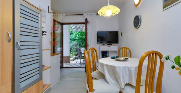 Apartment Ines 2 - Artatore, Mali Losinj, Croatia