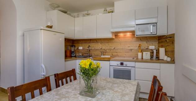 Apartment Jelena 1 modern accommodation for 4 people, Veli Lošinj