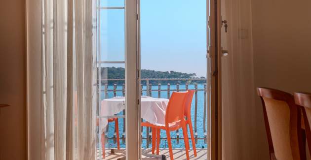 Apartman Katarina 2, 6 osoba, pogled na more i vez, Lošinj