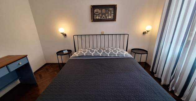 Apartment Lejla 1 Mali Lošinj, two bedroom apartment for 4 persons with romantic terrace and sea vie