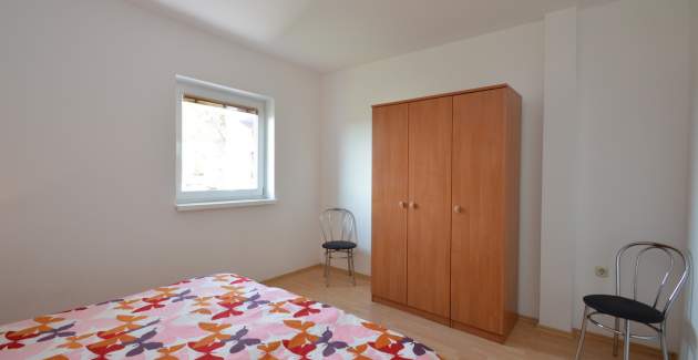 Apartment Luana 2 steps from Valdarke beach for three people, Mali Lošinj