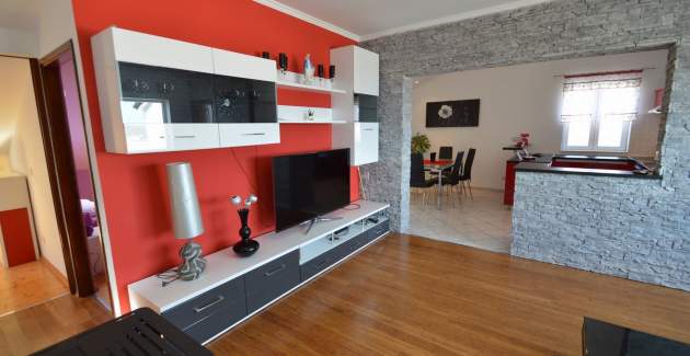 Apartment Luciana 3 ideal for 5 people with sea view, Mali Lošinj