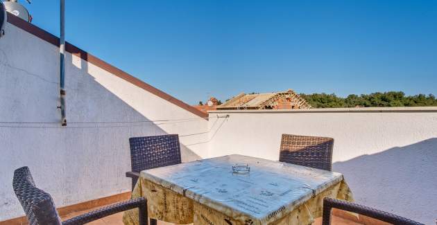 Apartment Marta 3 spacious apartment with terrace, Mali Lošinj
