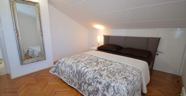 Apartment Milica 2 comfortable accommodation near the sea, Mali Lošinj
