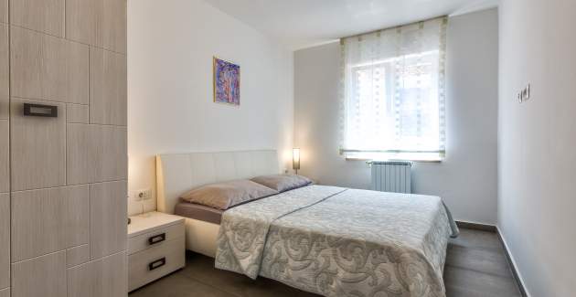 Apartment Milica 3 ideal vacation just a step away from the sea, Mali Lošinj