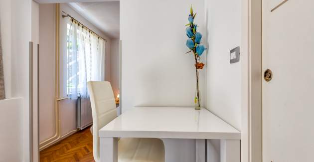 Apartment Milica 4 romantic vacation in Mali Lošinj