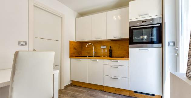Apartment Milica 4 romantic vacation in Mali Lošinj