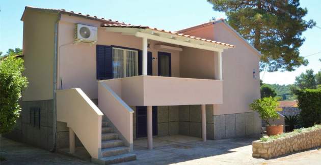  Apartman Brod, 100m od mora, Artatore, Mali Lošinj