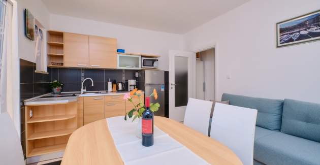 Apartman Orangina 1, blizu centra i plaže Sv. Martin, Mali Lošinj