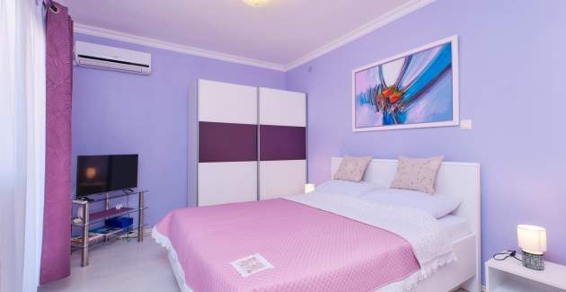 Apartment Sadina 1 - Charming studio with terrace in Mali Lošinj