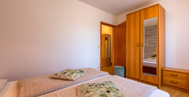 Apartma Kristina 1 – Mir in pogled na morje, Mali Lošinj