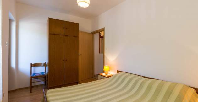 Apartment Anica 2 for 4 people, 260 m to the sea, Mali Lošinj