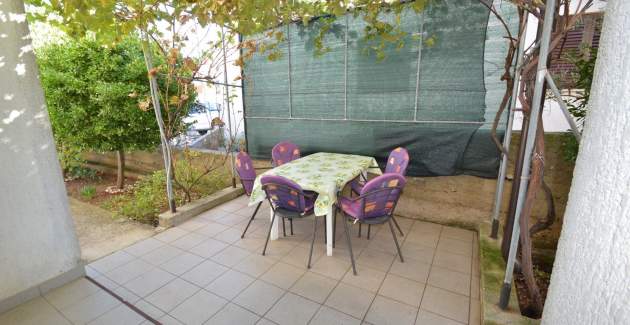 Apartment Anica 2 for 4 people, 260 m to the sea, Mali Lošinj
