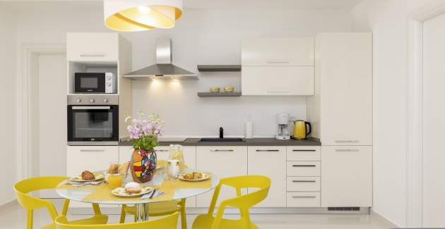 Apartment Yellow modern accommodation for 4 people near Kadin, Mali Lošinj