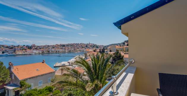 Ferienwohnung Natali 1 Malerische Lage bei der Čikat Bucht, Mali Lošinj