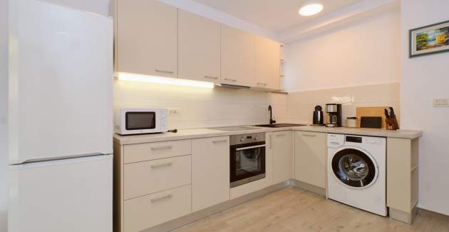 Apartment Natali 3 Sea View | Mali Lošinj, Near Čikat Bay
