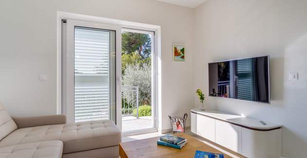 Apartment Mila - Stjepan, a quiet and modern retreat on Poljana - Mali Lošinj
