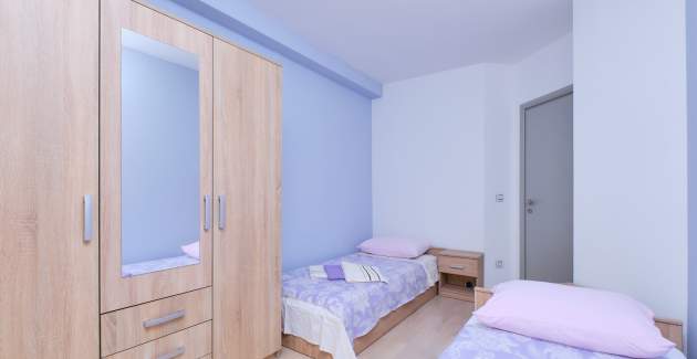 Apartment Dino 1 spacious accommodation ideal for 4 people, Mali Lošinj